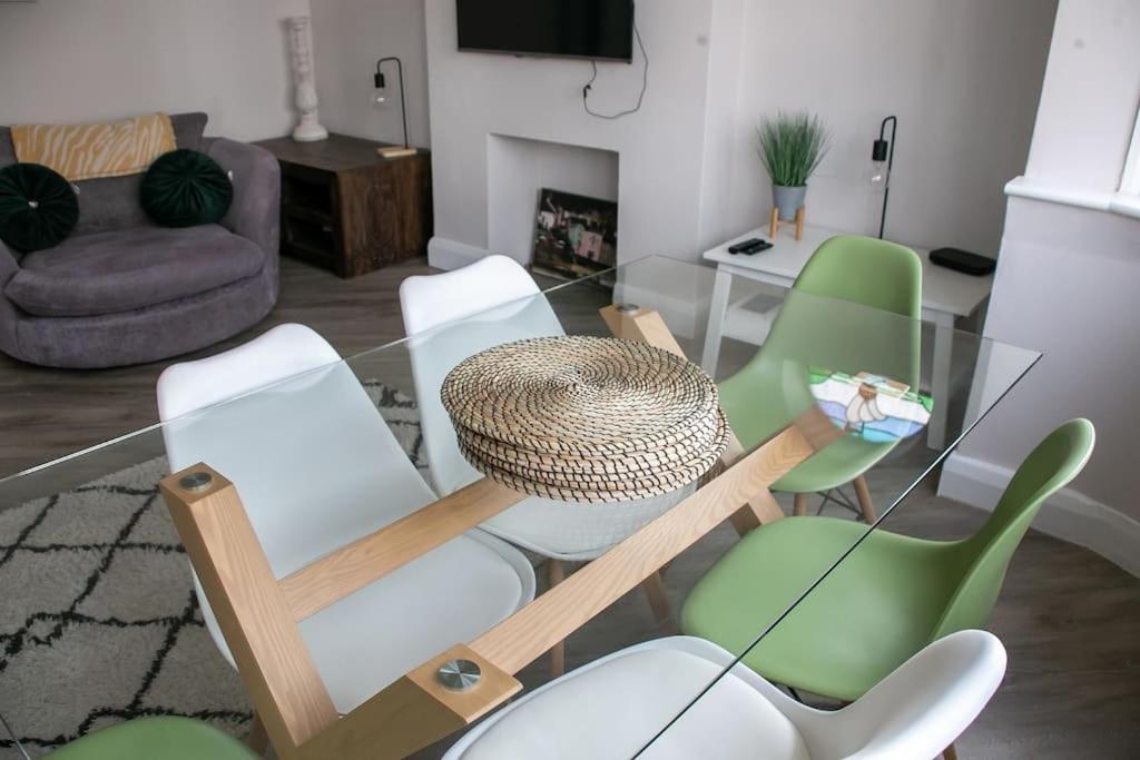 Coastal Haven In Leigh-On-Sea Daire Southend-on-Sea Dış mekan fotoğraf